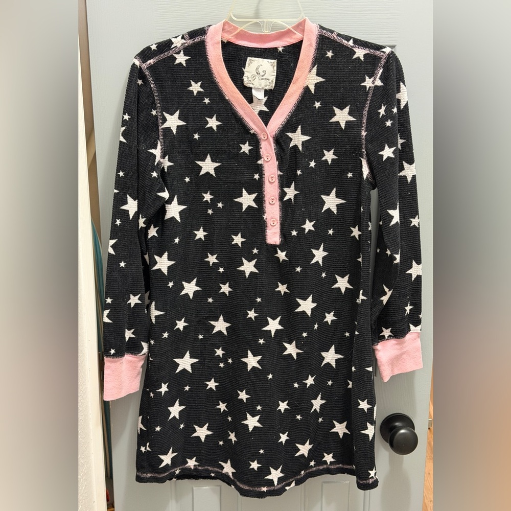 PJ Couture Pajama Top Womens Large Henley Long Sleeve Black w/Stars Cotton Blend